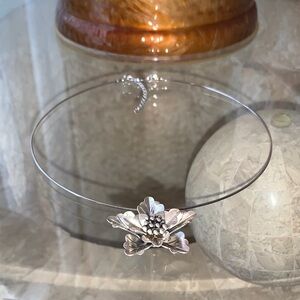 Silver Floral Choker Necklace